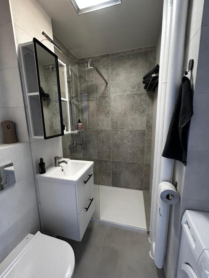 Sky Apartment Comfy Suite Pereca Varšava Exteriér fotografie