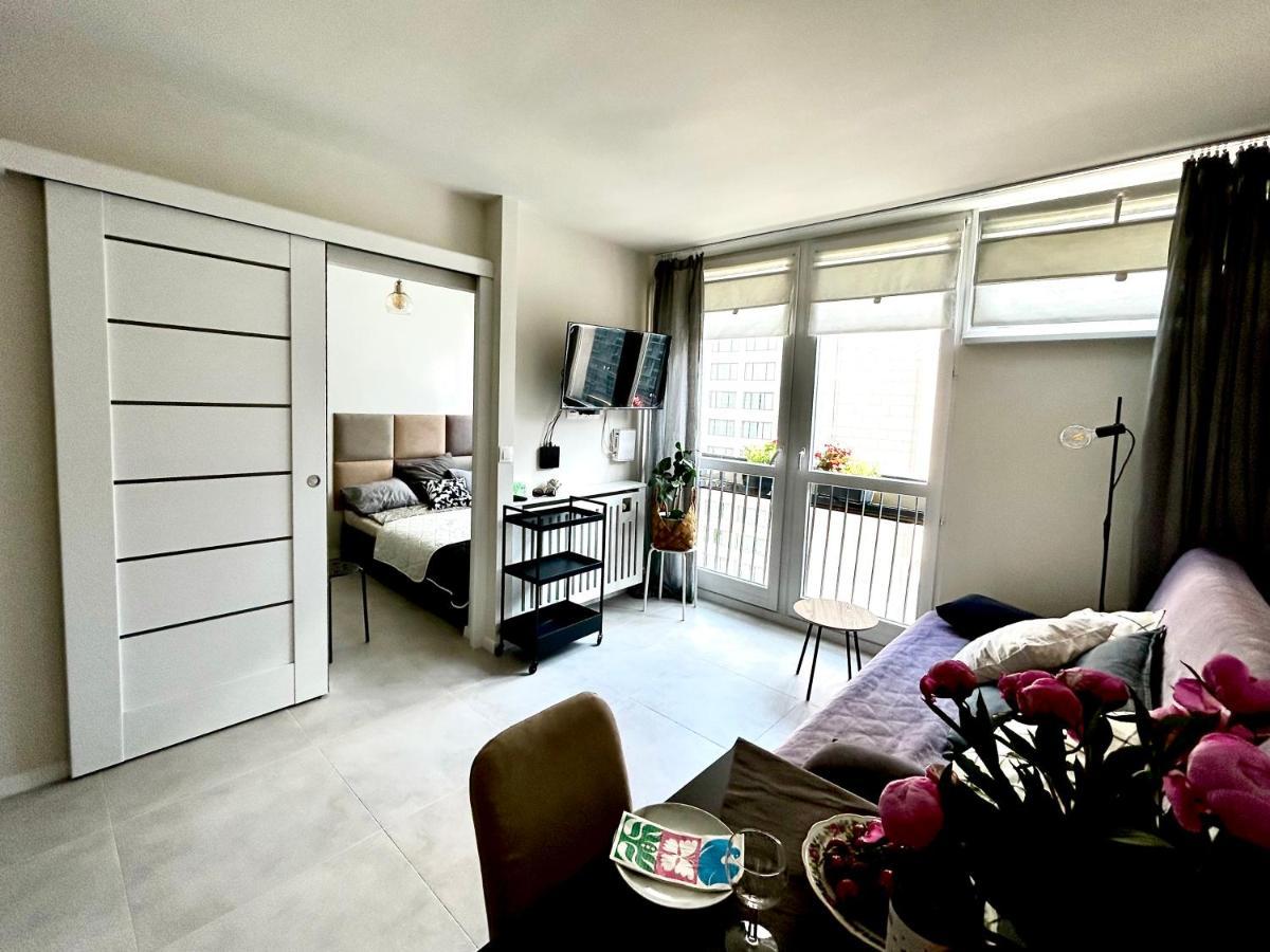 Sky Apartment Comfy Suite Pereca Varšava Exteriér fotografie